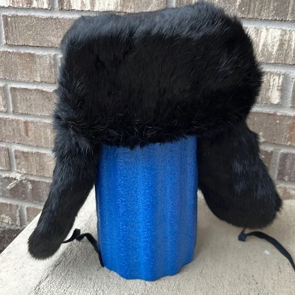 Mad Bomber | Accessories | Mad Bomber Black Dyed Rabbit Fur  display picture 1